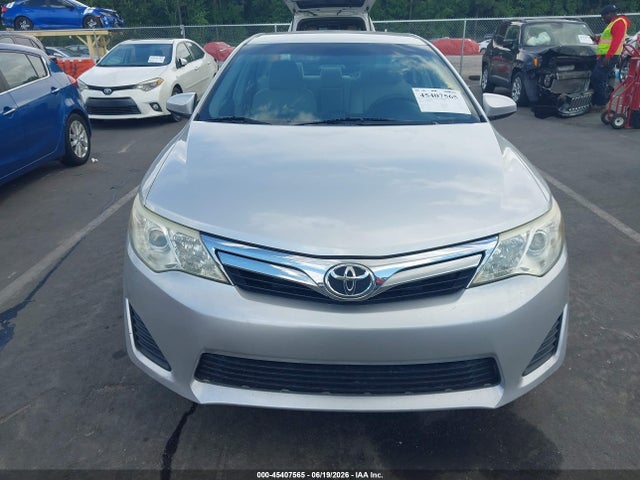 2013 Toyota CAMRY LE thumbnail 12