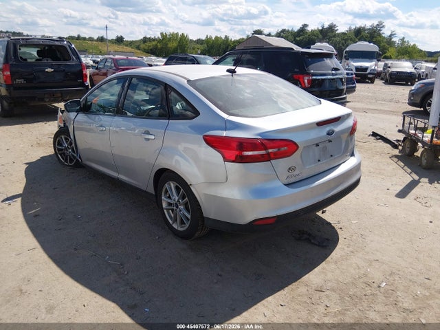 صورة 3 لـ 2016 FORD FOCUS SE