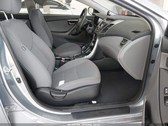 2016 Hyundai ELANTRA SE 照片 5
