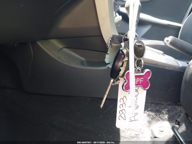 صورة مصغرة 11 لـ 2010 Toyota COROLLA S