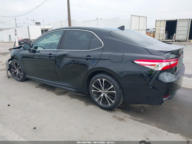 2020 Toyota CAMRY SE 照片 3