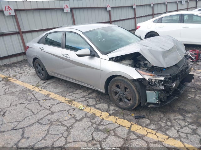 2021 HYUNDAI ELANTRA SEL