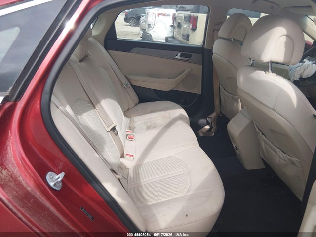 صورة 8 لـ 2015 Hyundai SONATA SE