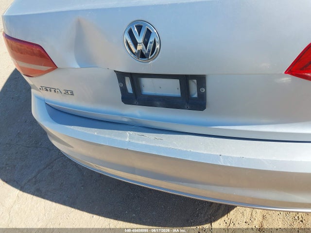 صورة 6 لـ 2015 Volkswagen JETTA 1.8T SE