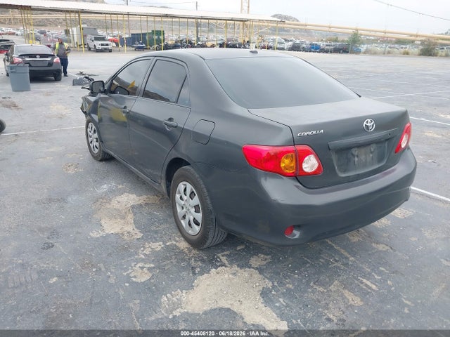 2010 Toyota COROLLA photo 3