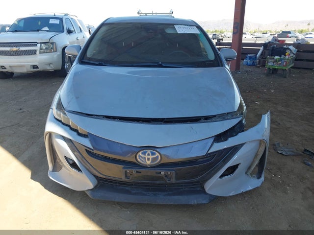 2019 Toyota PRIUS PRIME PREMIUM photo 6