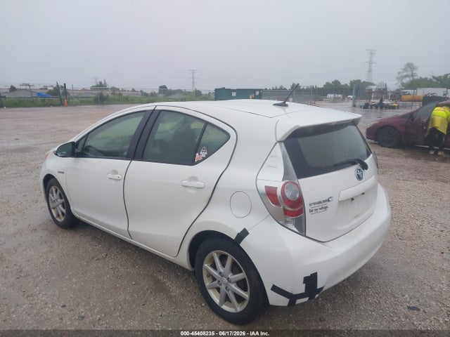 صورة مصغرة 3 لـ 2012 Toyota PRIUS C FOUR