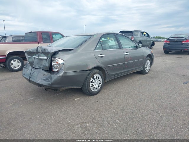 2002 Toyota CAMRY XLE 照片 4