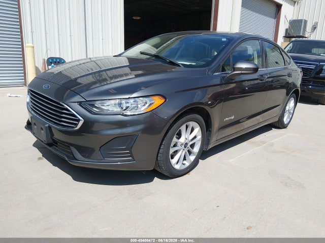 2019 FORD FUSION HYBRID SE 照片 2