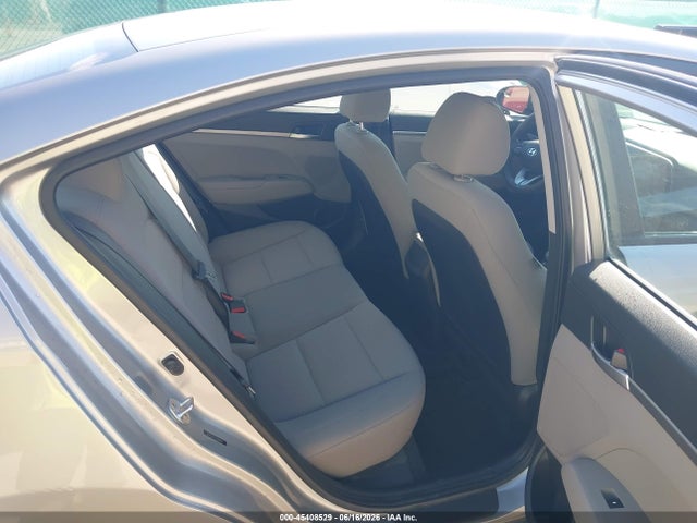 2020 Hyundai ELANTRA SE — фото 8