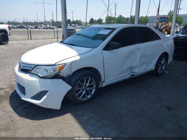 2012 Toyota CAMRY LE photo 2