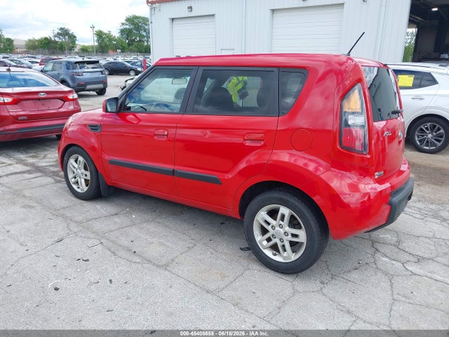 2010 KIA SOUL + photo 3