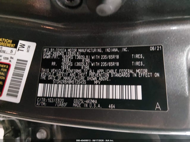 2021 TOYOTA HIGHLANDER XLE 9