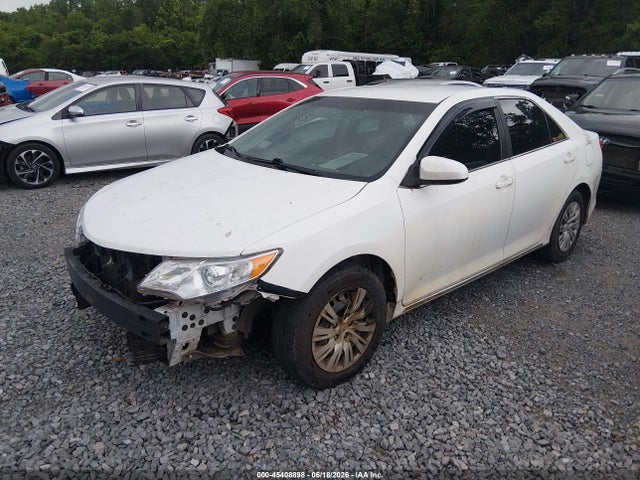 2012 Toyota CAMRY LE photo 6