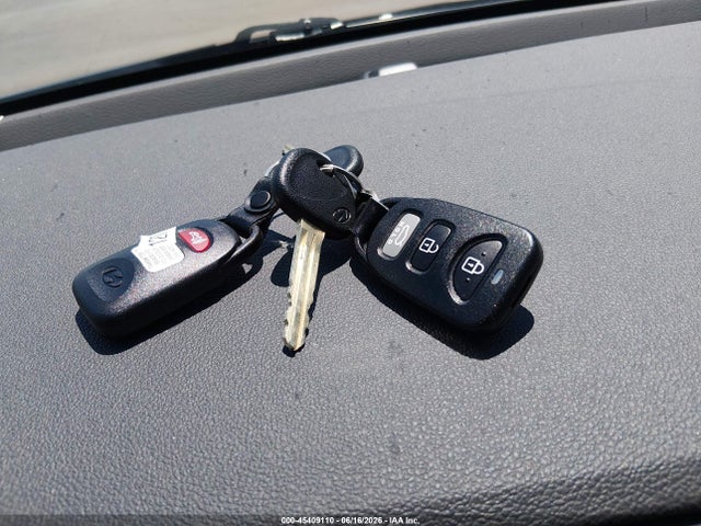 صورة مصغرة 11 لـ 2020 Hyundai ELANTRA SE