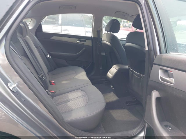 صورة 8 لـ 2018 Hyundai SONATA SE
