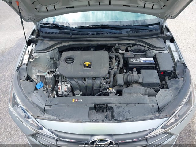 2020 Hyundai ELANTRA SE 照片 10