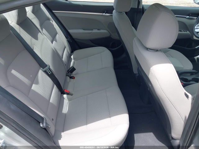 2020 Hyundai ELANTRA SE 照片 8
