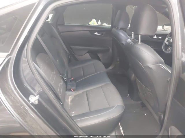 صورة 8 لـ 2020 KIA FORTE GT-LINE