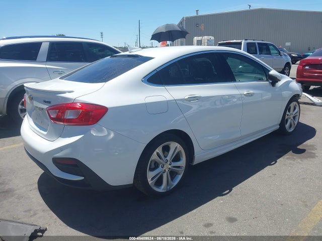 2017 Chevrolet CRUZE PREMIER AUTO — фото 4