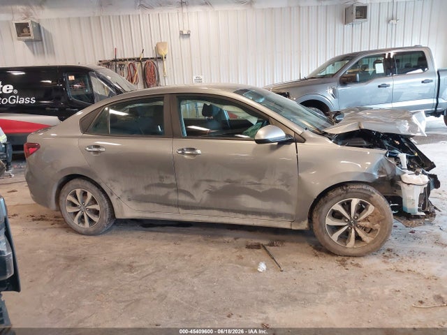 صورة مصغرة 13 لـ 2021 KIA RIO S