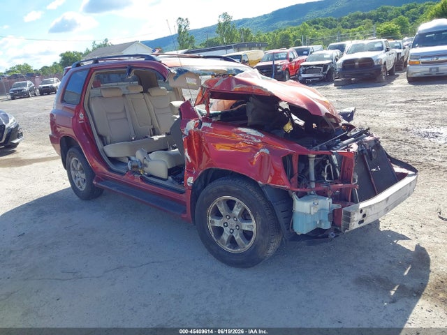 2003 TOYOTA HIGHLANDE V6