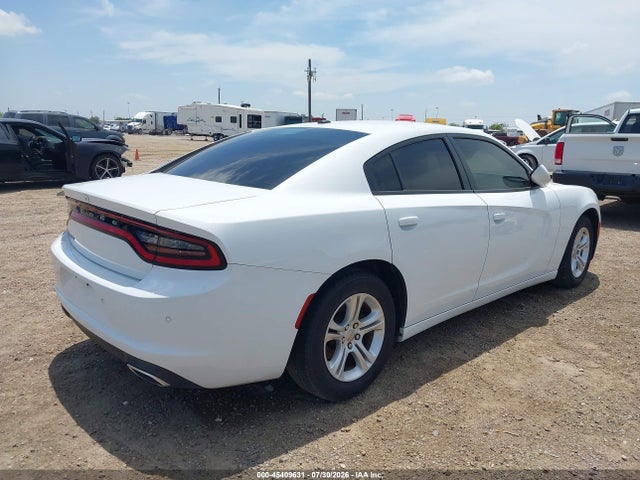 2020 Dodge CHARGER SXT RWD 照片 4