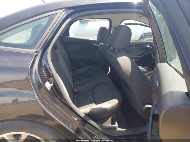 صورة 8 لـ 2014 FORD FOCUS SE
