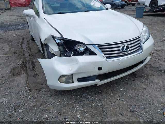 صورة 6 لـ 2010 Lexus ES 350
