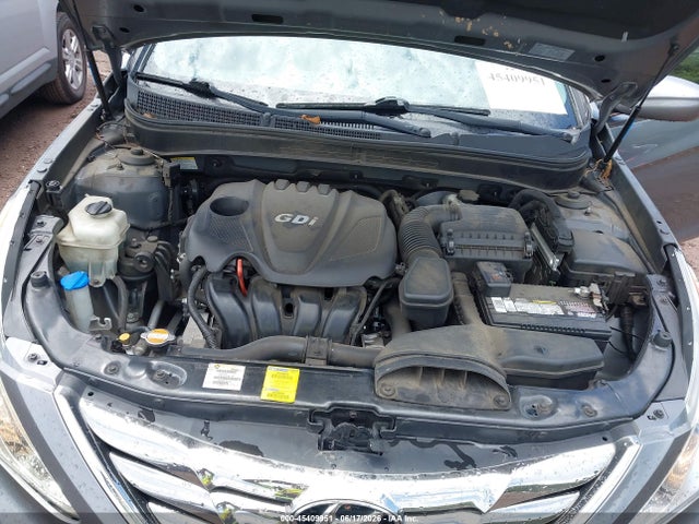 صورة 10 لـ 2011 Hyundai SONATA SE
