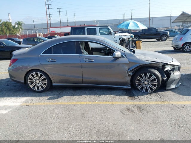 2017 Mercedes-BENZ CLA — миниатюра 13