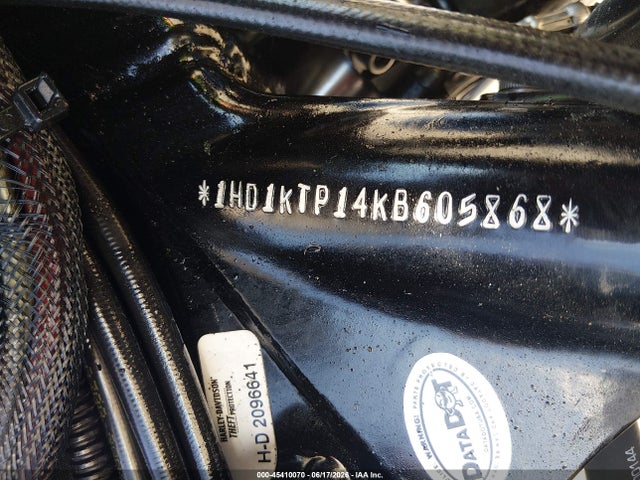 2019 HARLEY-DAVIDSON FLTRXS 10