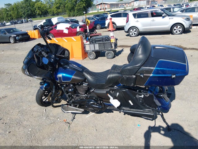 2019 HARLEY-DAVIDSON FLTRXS 13