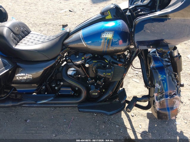 2019 HARLEY-DAVIDSON FLTRXS 8