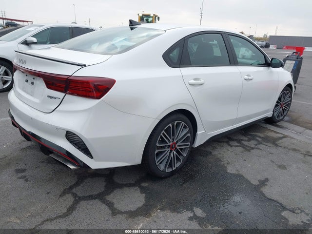 2023 KIA FORTE GT 照片 4