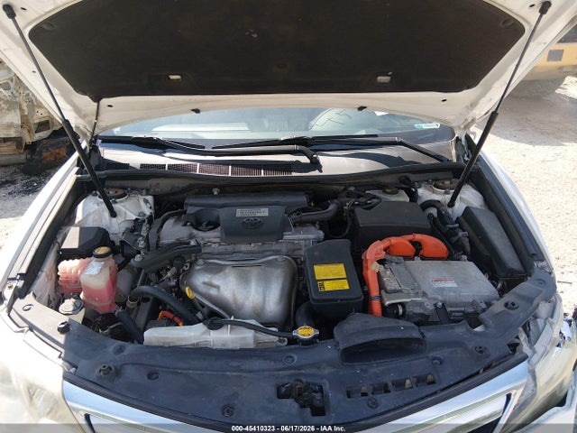 2012 Toyota CAMRY HYBRID XLE photo 10