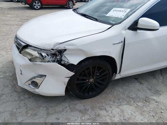 2012 Toyota CAMRY HYBRID XLE thumbnail 21