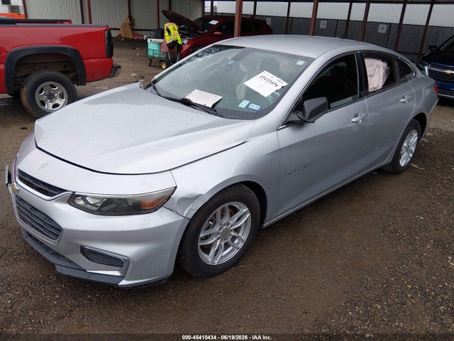 2017 Chevrolet MALIBU LS 照片 2