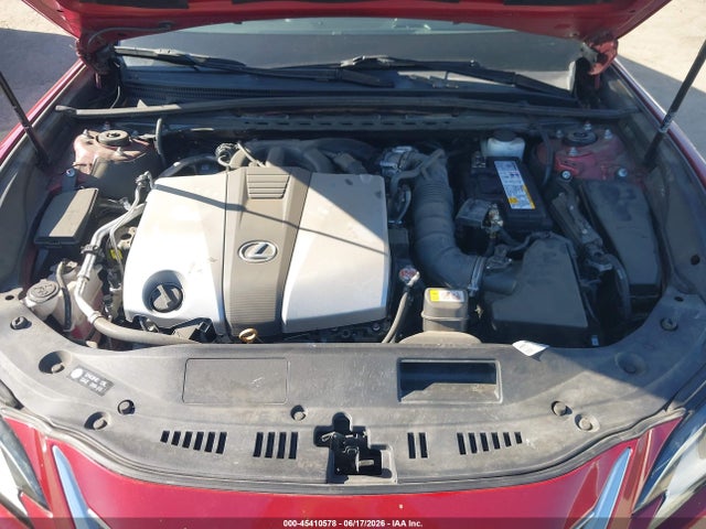 صورة 10 لـ 2019 Lexus ES 350