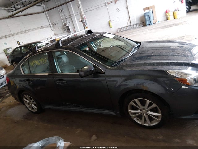 صورة 13 لـ 2014 Subaru LEGACY 2.5I LIMITED
