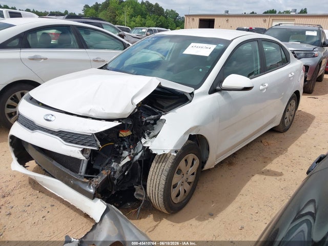 صورة 2 لـ 2019 KIA RIO S