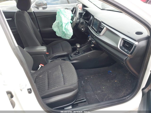 صورة 5 لـ 2019 KIA RIO S