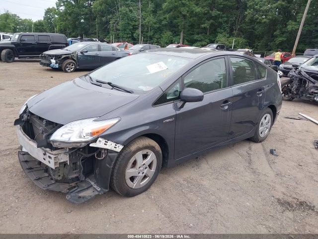 2010 Toyota PRIUS II — фото 2