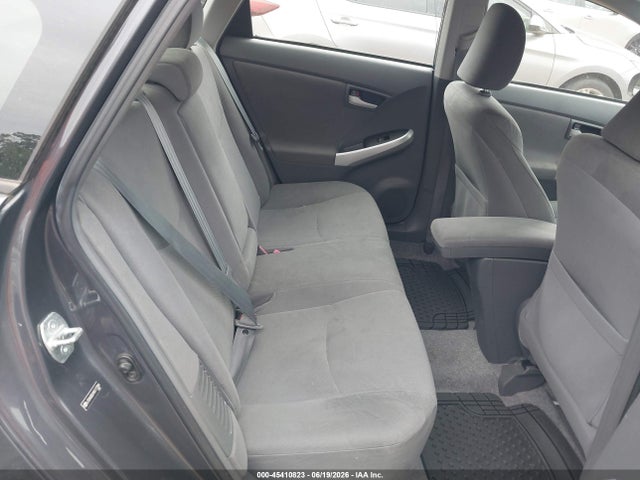 2010 Toyota PRIUS II — фото 8