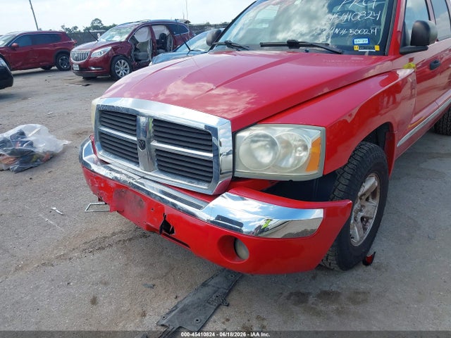 صورة 6 لـ 2006 Dodge DAKOTA LARAMIE