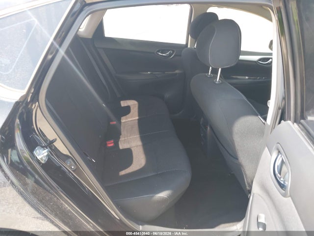 2019 Nissan SENTRA S photo 8