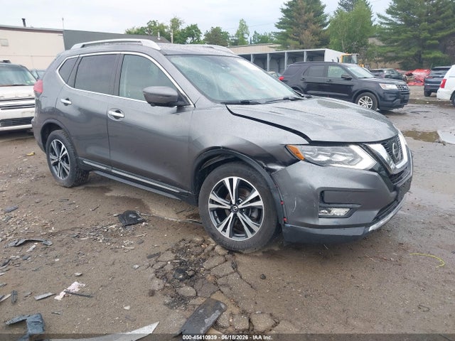 2017 NISSAN ROGUE SL