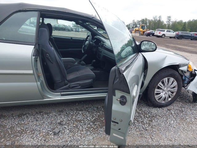 2005 Chrysler SEBRING 照片 5
