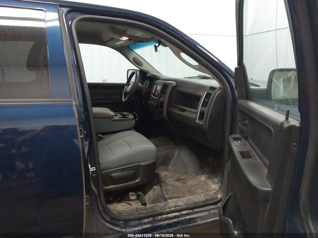 صورة 5 لـ 2019 RAM 1500 CLASSIC TRADESMAN 4X4 5'7 BOX
