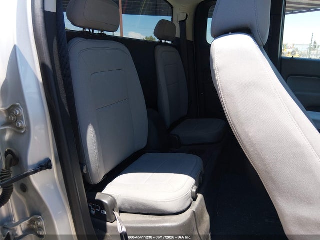 2015 Chevrolet COLORADO 2WD WT — фото 8